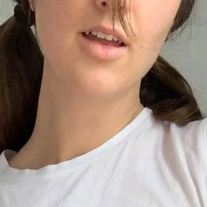 Yourwetactress