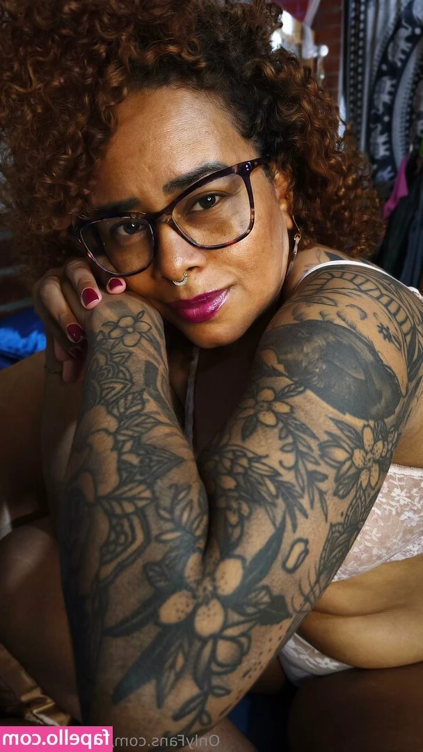 venus_delmar [ venus-delmar ] - felt cute  might delete later