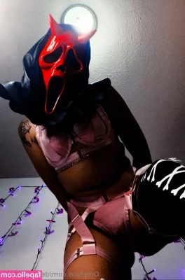 devilsbunni66 - Today I have an artistic nude shoot  I haven t worked with this