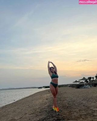 InnaLuve - Monkey D. Booty  Rip to those shorts I ripped a giant hole along the
