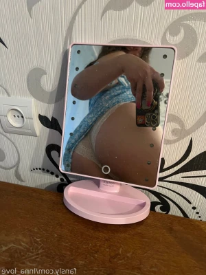 InnaLuve - Twerking in slow motion, watch that booty bounce while appreciating