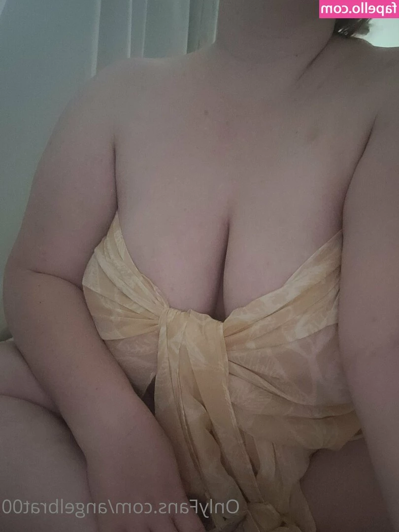 angelbrat00 - Blowjob   I really like suck dicks