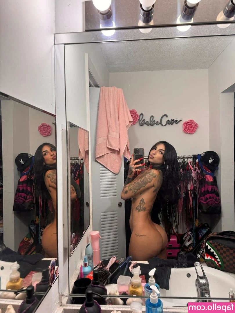 Kayla Hatem , [ kayla-hatem ] - Fishnet fetish anyone