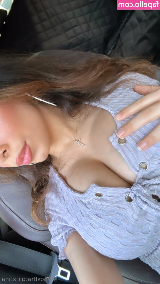 xosnow_bunny [ xosnow-bunny ] - We start a new week with a new video in your PPV  Here a little