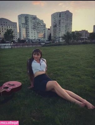 Ladyrossy - Pedal pumping the Cadi.  Photos by Pedsrmeds