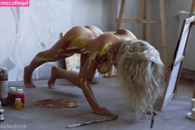 Ekaterina Enokaeva [ ekaterina-enokaeva ] - Would you let me ride it