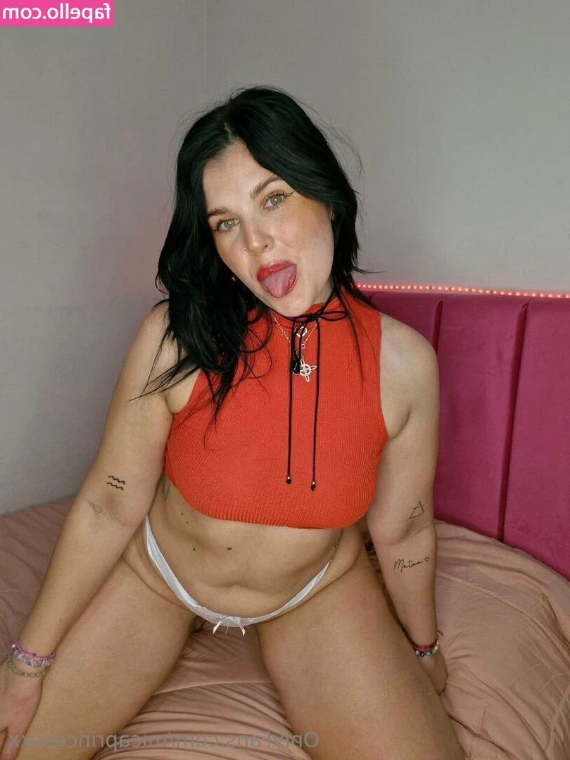 micaprincessxx - what’s ur comfort food~?
