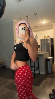 prettiestcedes - I got my first butt plug today 😍 who wants to see my cute bunny