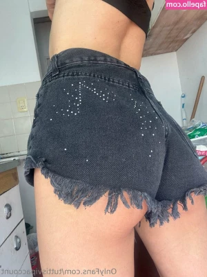 tuttisvipaccount - love topless