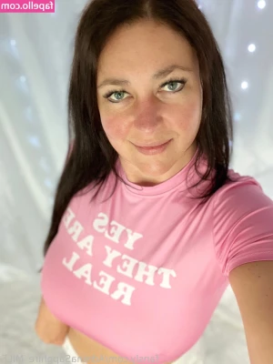 AdrenaSapphire_MILF [ adrenasapphire-milf ] - Friday it is! :) See you thereeee <3