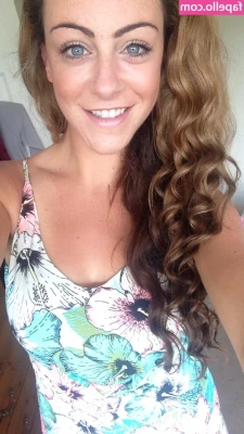 Olivia Grace Shanahan [ olivia-grace-shanahan ] - An older picture but dang do i love this one