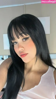 Manuela_Zapata [ manuela-zapata ] - Can I help you? 🤭