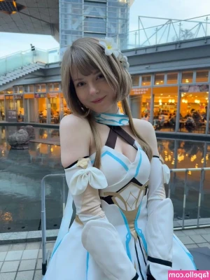 Ella Freya [ ella-freya-47 ] - Playing video games always turns to this!😩😍