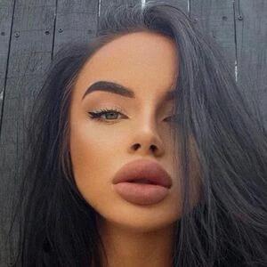 lady_eglantine_free