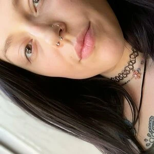 sixxela
