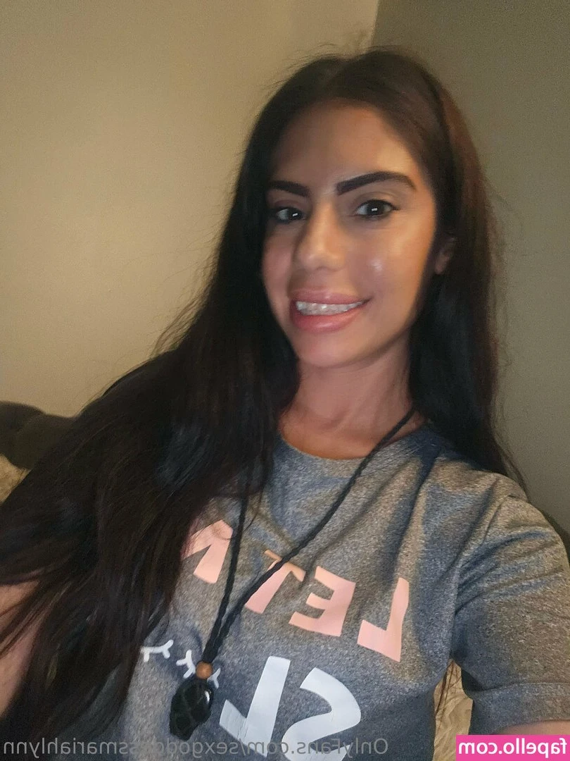 sexgoddessmariahlynn - What move will make my booty cheeks look the best? 😋