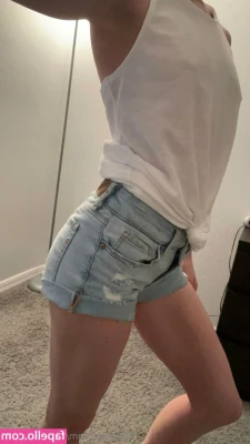 maddierainexoxo - I made this juuuuust in case anyone wants to help a girl out. 💙