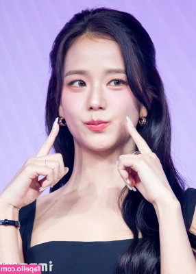 Jisoo - Photoset Part 10 from Clip #19-17 on www.18auditions.com. You can buy