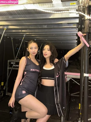 Jisoo - I have a gift for you!!   https://onlyfans.com/830972380/jezebeljuggz
