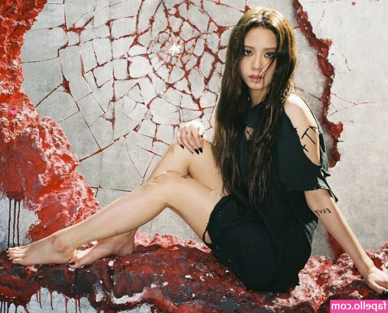 Jisoo - Happy new year  Things are starting to look up again  and I m ready