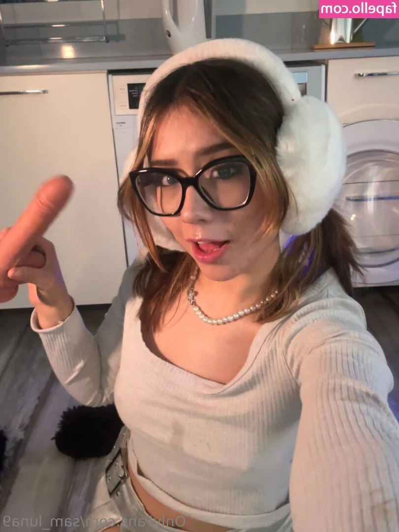 sam_luna9 [ sam-luna9 ] - Full bundle   of this set released tomorrow