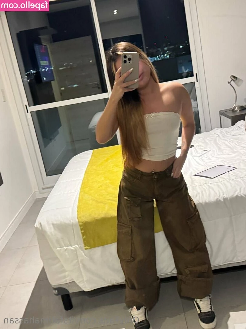 itsfatimahassan - Playing with myself and jerking off my cock and balls at the same