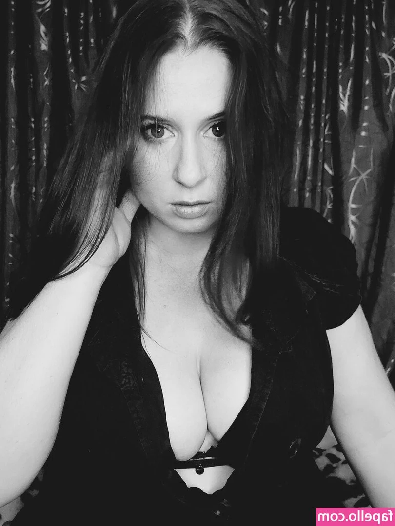 Nadia Bratke [ nadia-bratke ] - Three of my all-time FAVORITE solo videos to stroke your fantasies