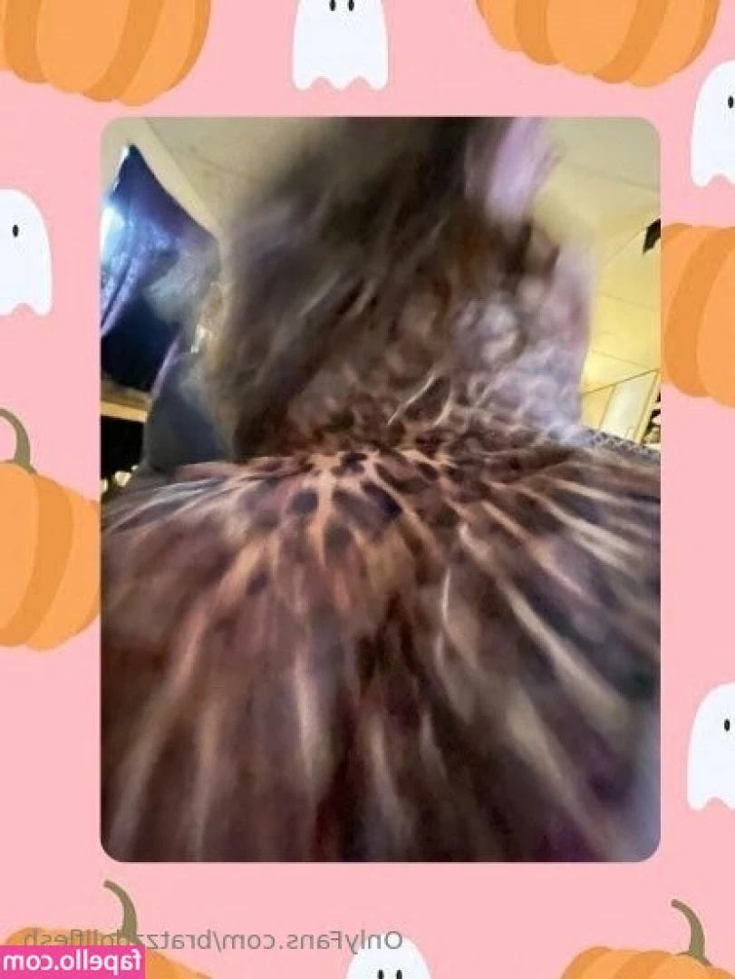 bratzzdollflesh - I tried way too hard for this booty pic so y all better show me love 