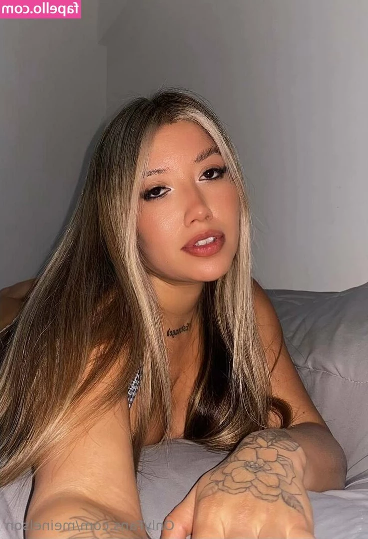 meinelson - Innocent face   With a SEXY ASS