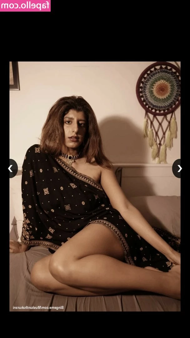 Muskan Thakurani [ muskan-thakurani ] - First set of my new favorite prop for my nudes