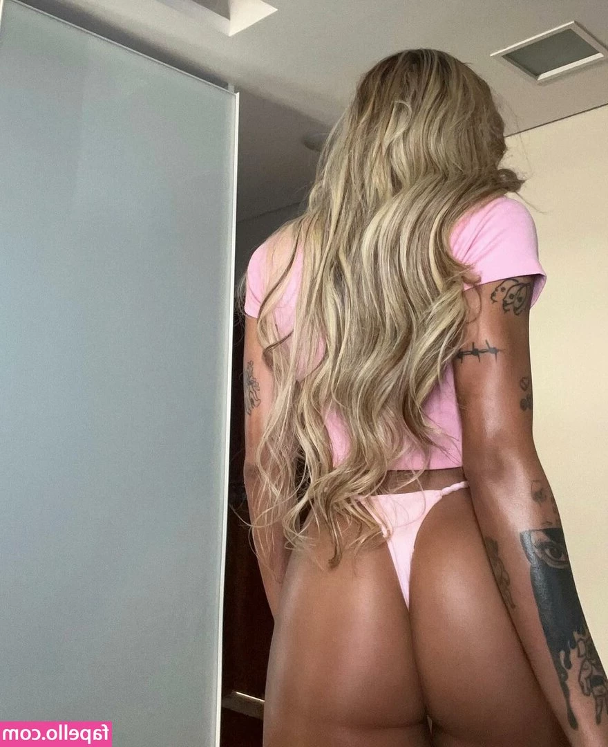 Pabllo Vittar [ pabllo-vittar ] - Hurray for Titty Tuesday! 😍