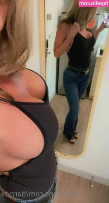 darcytx - Happy Tuesday  Tits and tease