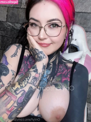 Bluedette [ bluedette-2 ] - Open up! 😈