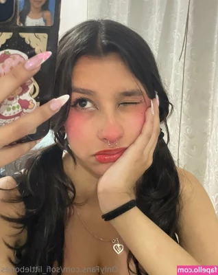 sofi_littlebones [ sofi-littlebones ] - Você gosta de vídeo de pezinho amor  Temos um bem gostoso pra você