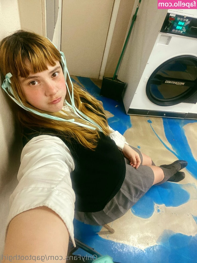 gaptoothgirl - You know you want me!
