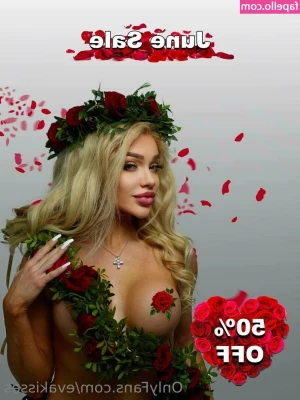 evakisses - sweettvika   Have you been looking for a charming brunette for a long