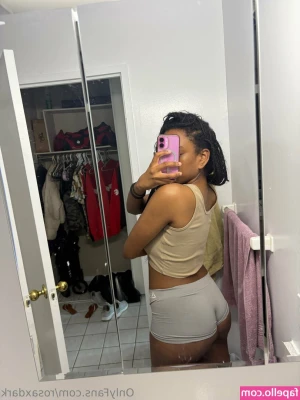 rosaxdark - https://onlyfans.com/344095947/silviasiciliaxxx