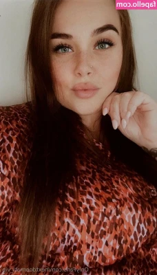 brunettebombxx - Any day spent with Sidney is a day well spent 😜