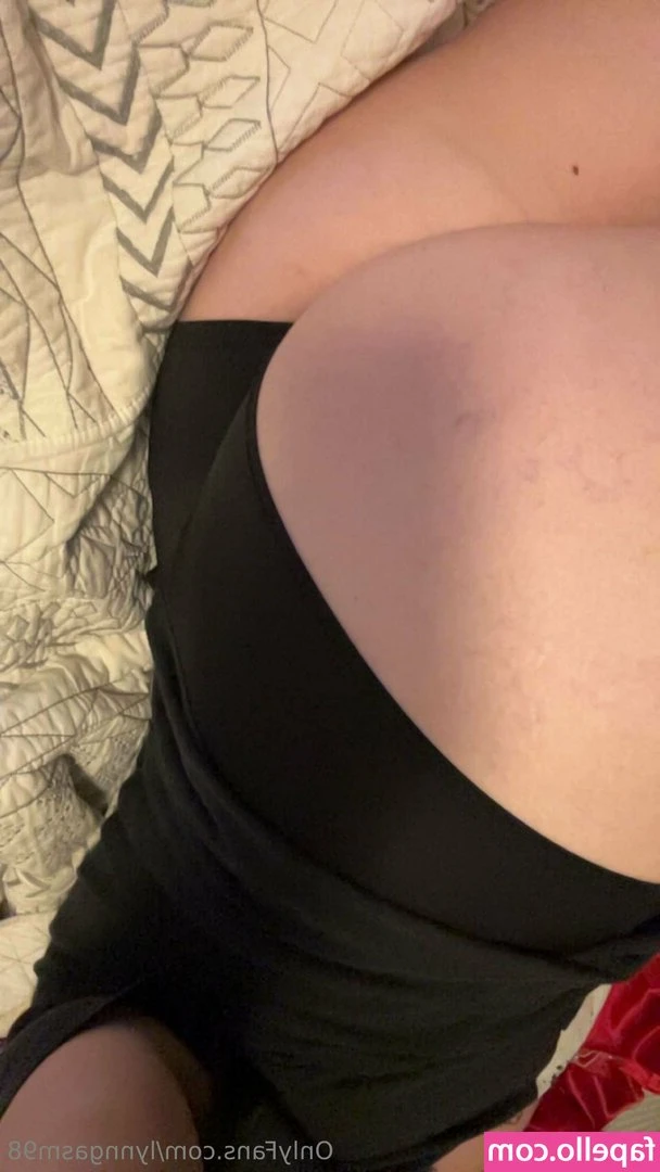 lynngasm98 - Hey guys!! Dropping a casual set this time around..Just a lot of me!