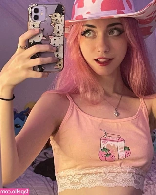 Iluvmeww - Which looks tastier