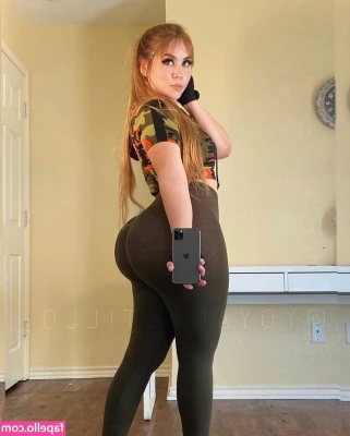 Yoya Castillo [ yoya-castillo ] - Hot video for sale. Don't miss out our booty war