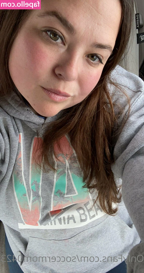 soccermom0423 - Endlich Freitag! Aber wo ist die Sonne hin?? 😕