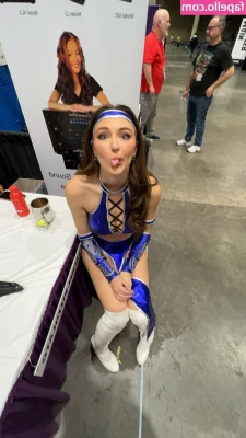 Rachel Michelle [ rachel-michelle ] - Really enjoying my new boobs 🥰