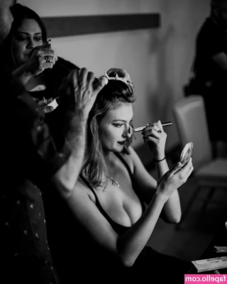 Rachel Michelle [ rachel-michelle ] - PHOTO  Princess in the streets