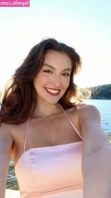 Rachel Michelle [ rachel-michelle ] - A massage would be nice now 😍😍 Will you help me?