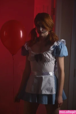 Ginger Belle [ ginger-belle ] - ᄽᄿ𝙴𝚢𝚎𝚜 𝚝𝚎𝚕𝚕 𝚊 𝚕𝚘𝚝