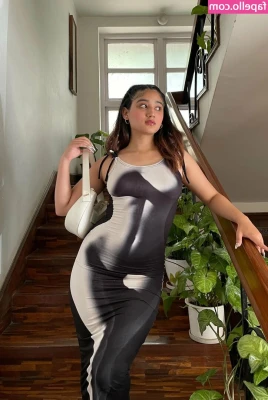 Anupa Adhikari [ anupa-adhikari ] - Um sorriso pra começar o dia bem 🤤🥰