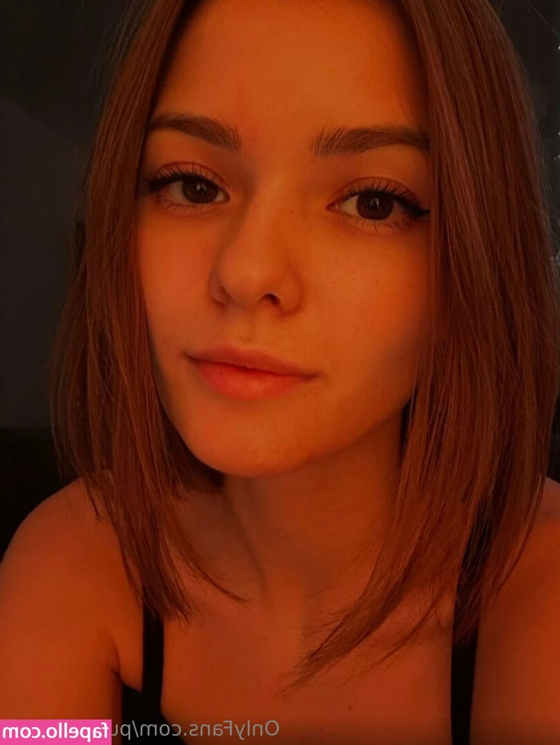 purebeautye - I want to take off my pants😝 💓Tip $15 for lift up my legs💓