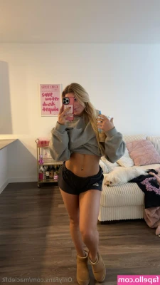 Maciebfit - Full clip of me getting fucked by this guy who swears he has a big
