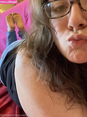 lovetori420 - That s right  It s solo Saturday again